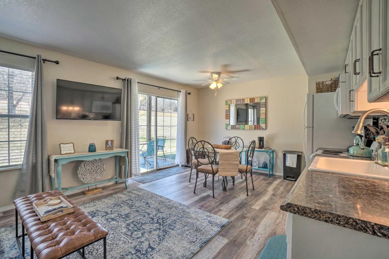 Centrally Located Branson Condo With Pool And Marina! Exterior photo