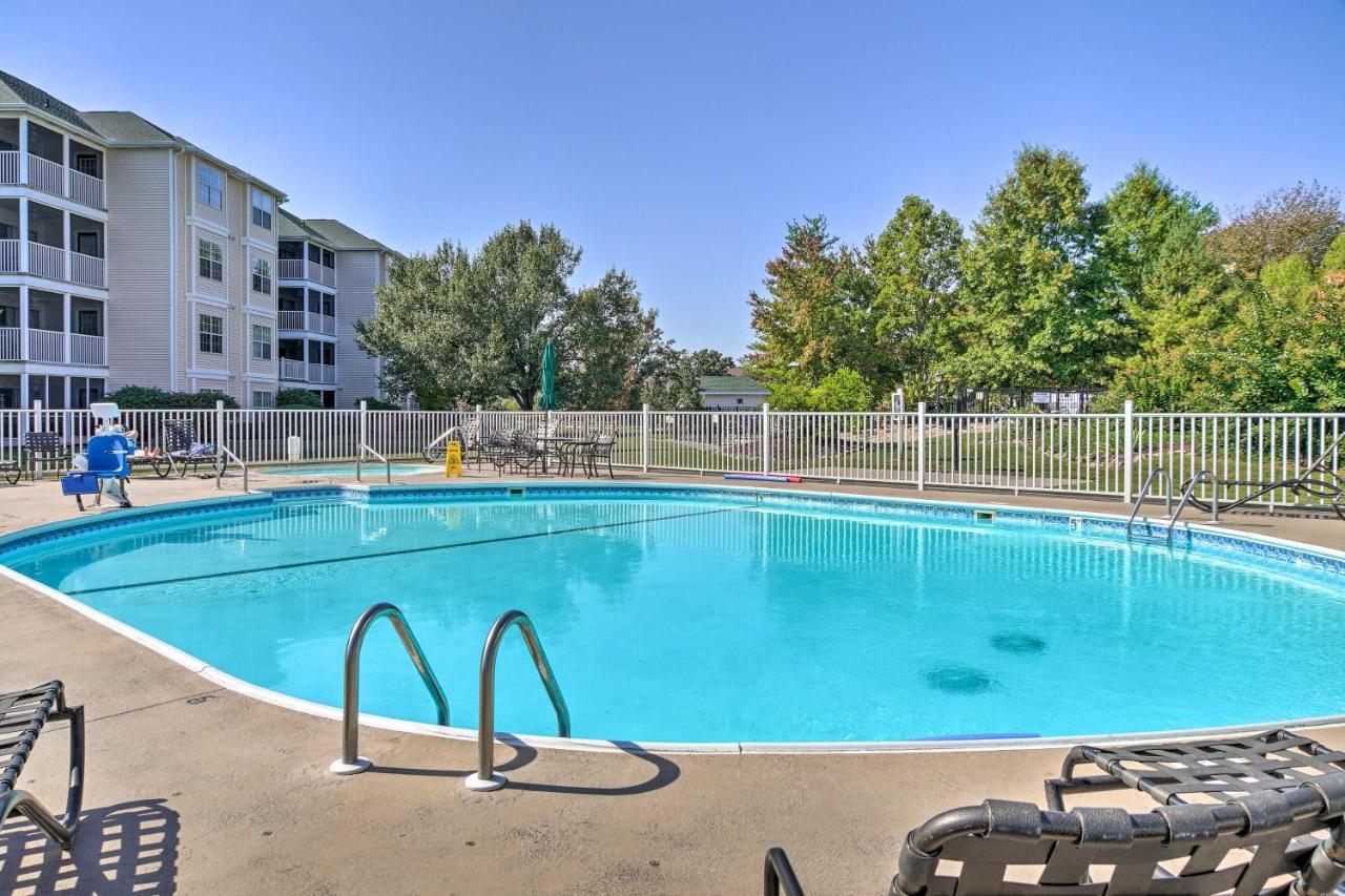 Centrally Located Branson Condo With Pool And Marina! Exterior photo